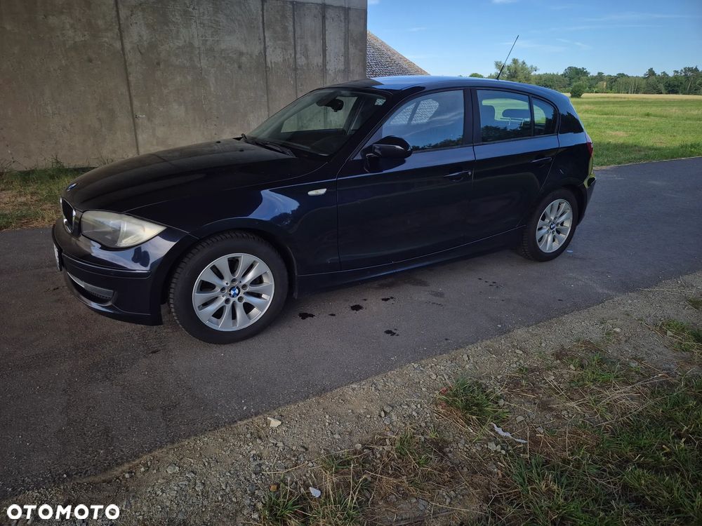 BMW Seria 1 118d DPF - 5