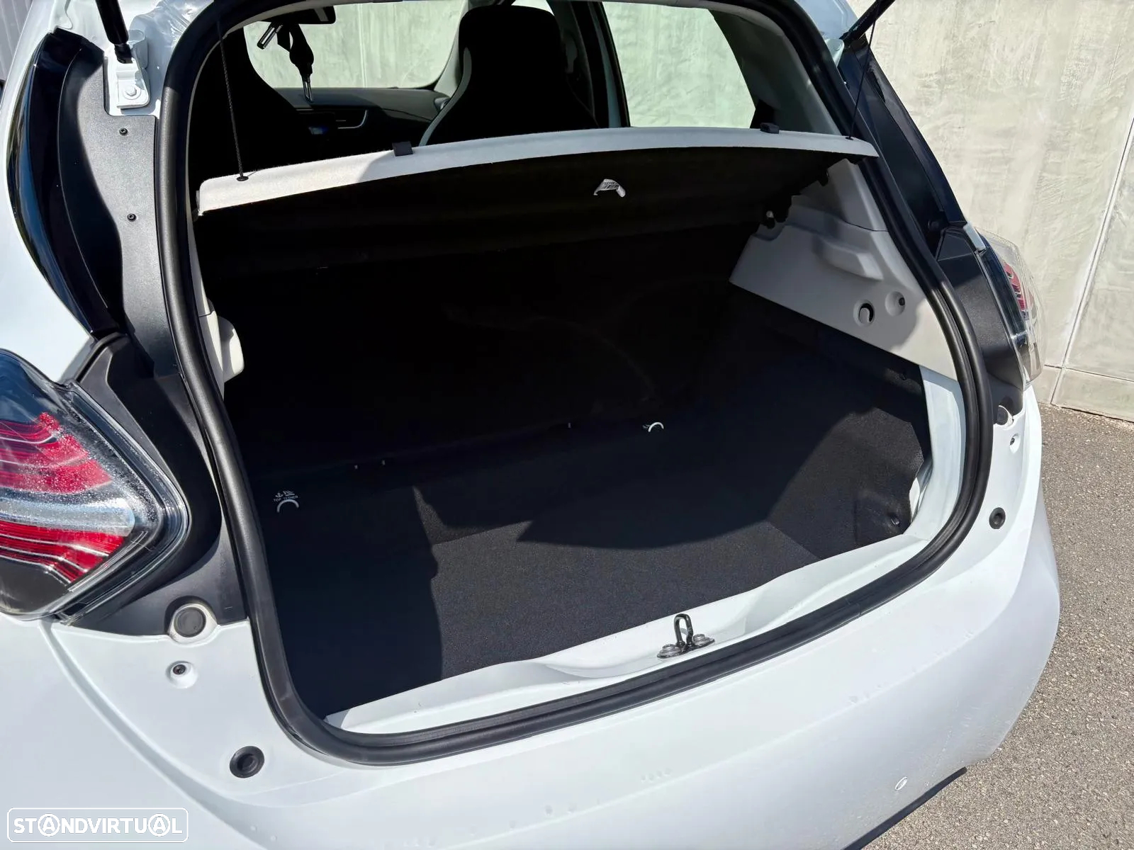 Renault Zoe (c/ Bateria) Zen 50 - 18