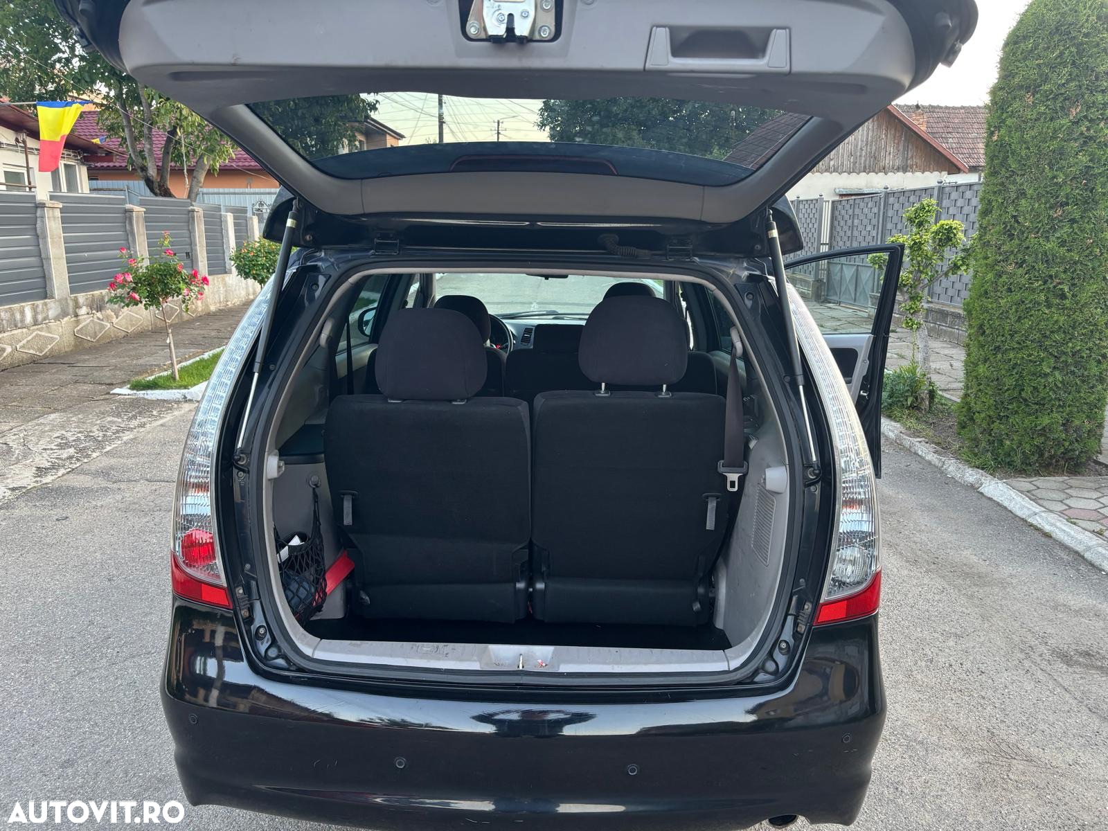 Mitsubishi Grandis 2.0 DI-D 7-Sitzer Intense - 5