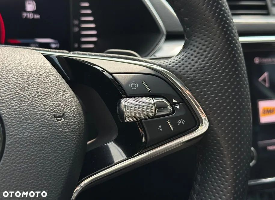 Skoda Superb 1.5 TSI DSG Ambition - 9