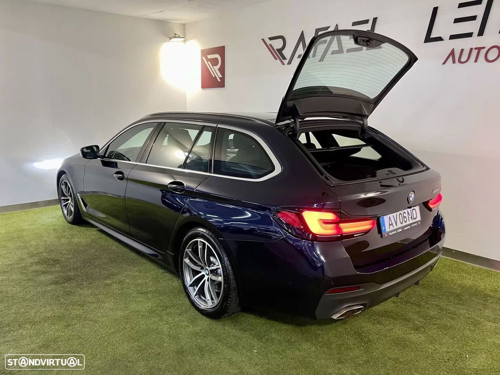 BMW 520 d Pack Desportivo M Auto - 49