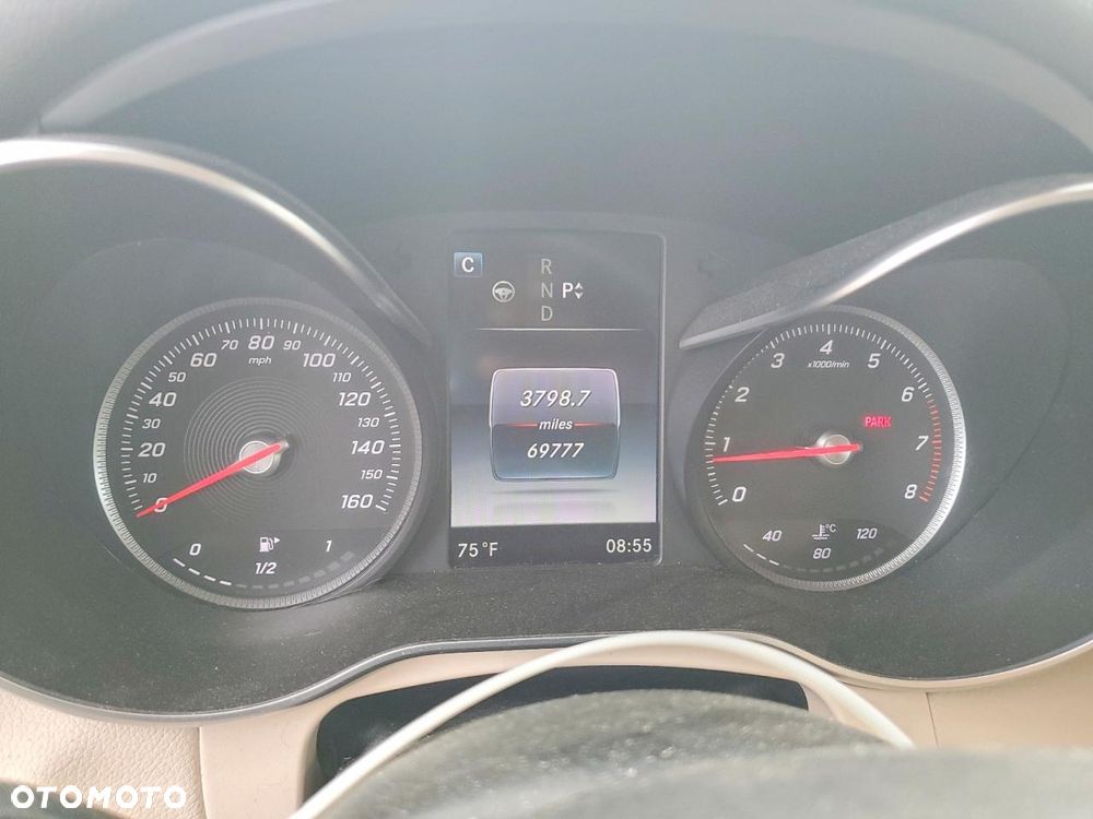Mercedes-Benz GLC 300 4-Matic - 9