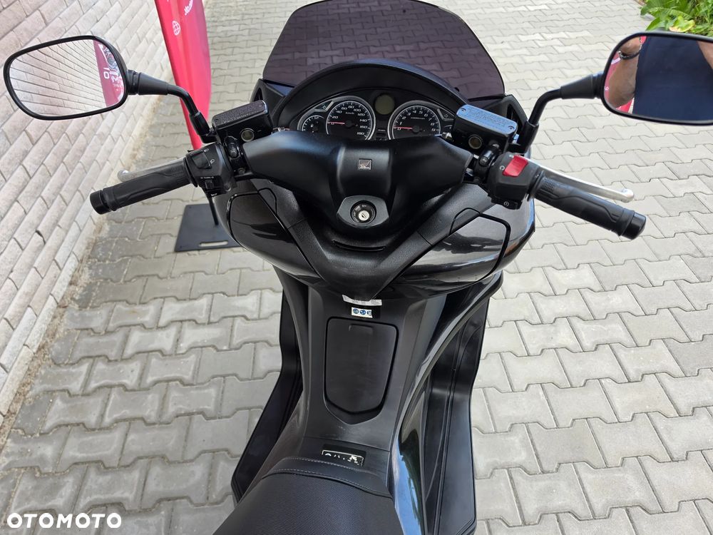 Honda SW-T400 - 8