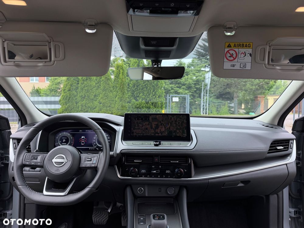 Nissan Qashqai 1.3 DIG-T N-Connecta DCT - 23