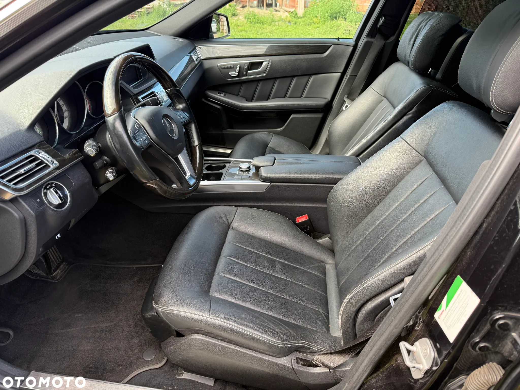 Mercedes-Benz Klasa E 300 BlueTec Hybrid - 7