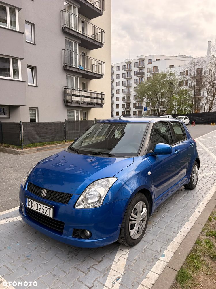 Suzuki Swift - 2