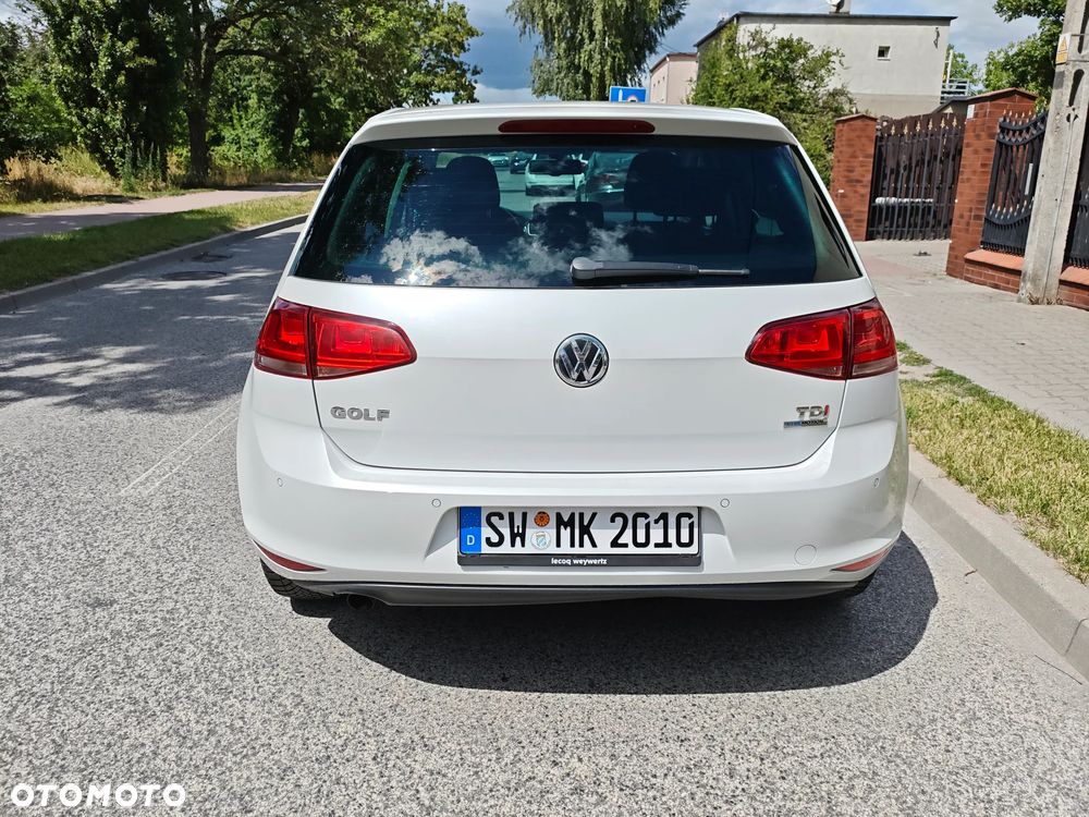 Volkswagen Golf 1.6 TDI BlueMotion Technology Cup - 5