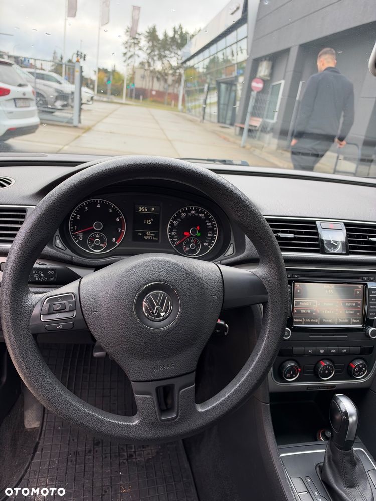 Volkswagen Passat 1.8 TSI BMT Comfortline DSG - 11
