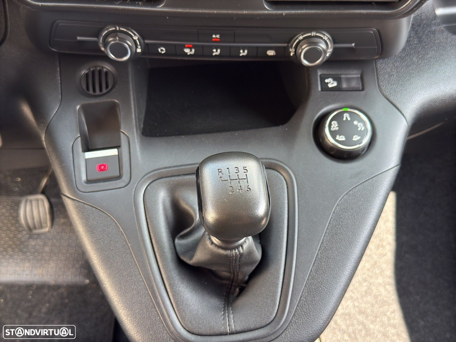 Peugeot Partner FlexCab BlueHDi 130 L2 EHZ S&S Pro - 10
