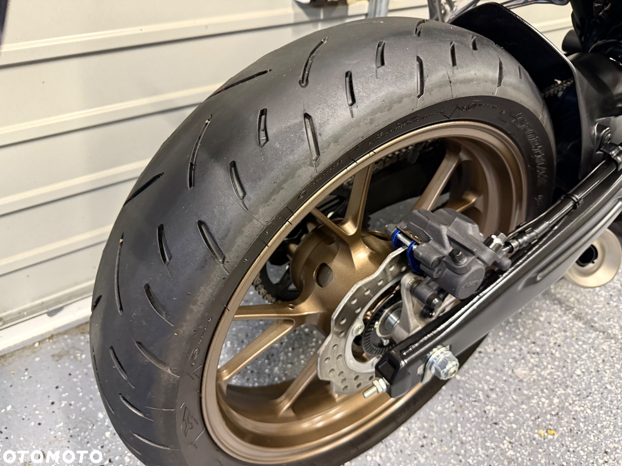 Honda CB - 4