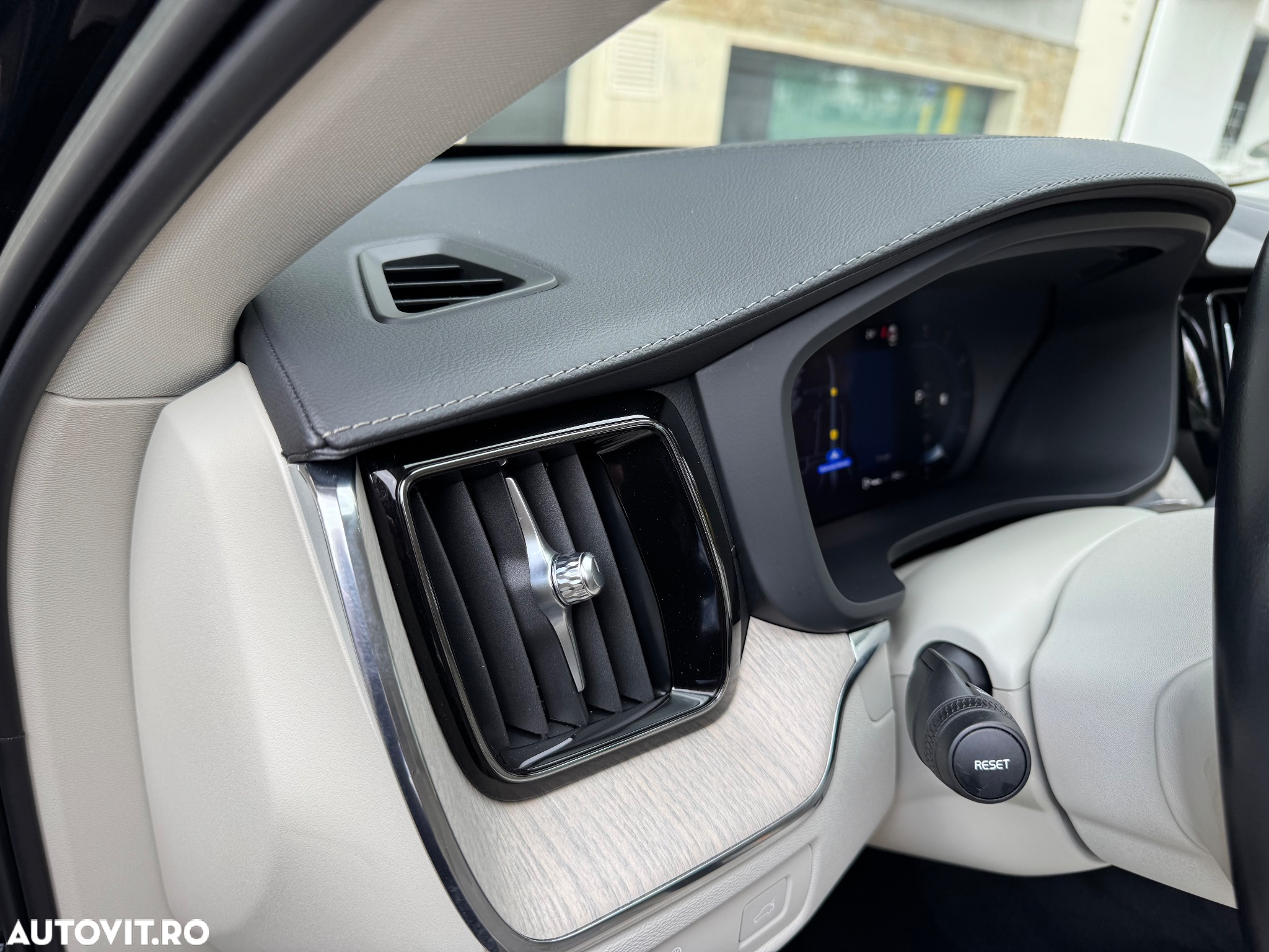 Volvo XC 60 B4 D Geartronic Inscription - 17