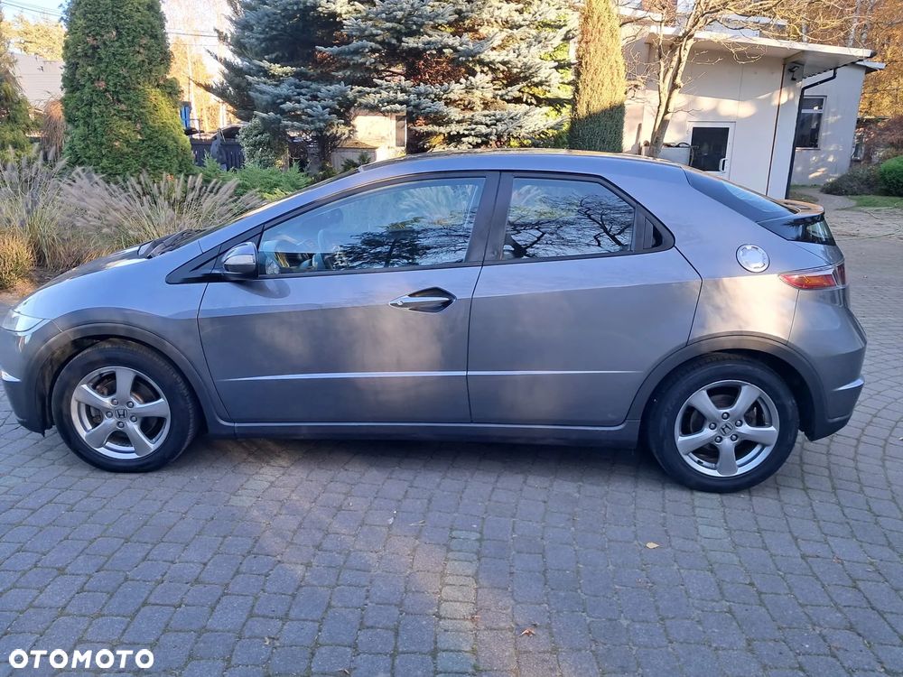 Honda Civic - 8
