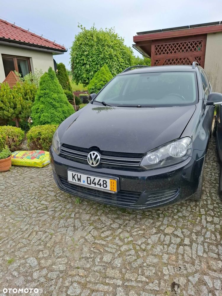 Volkswagen Golf - 1