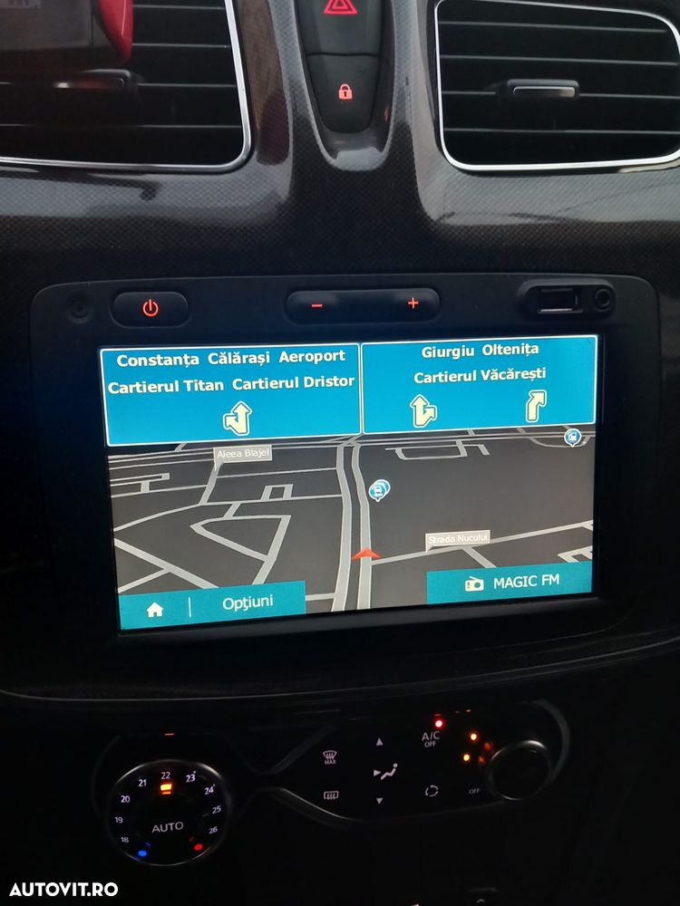 Dacia Logan TCe 90 CVT Comfort - 9