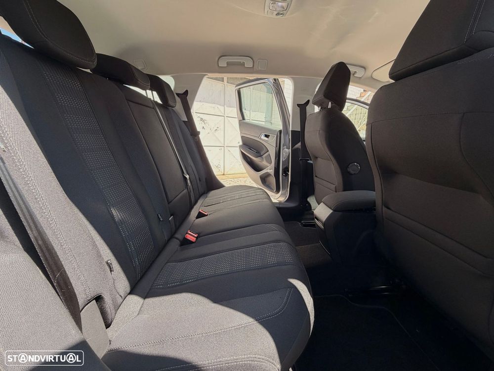 Peugeot 308 SW 1.2 PureTech Allure - 22