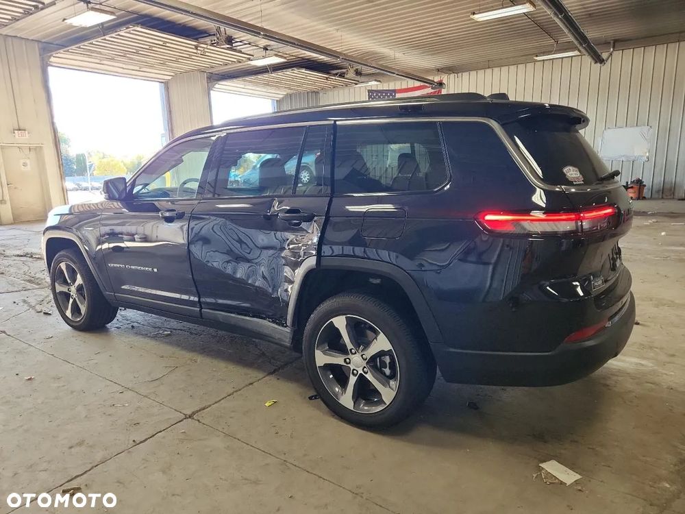 Jeep Grand Cherokee - 3