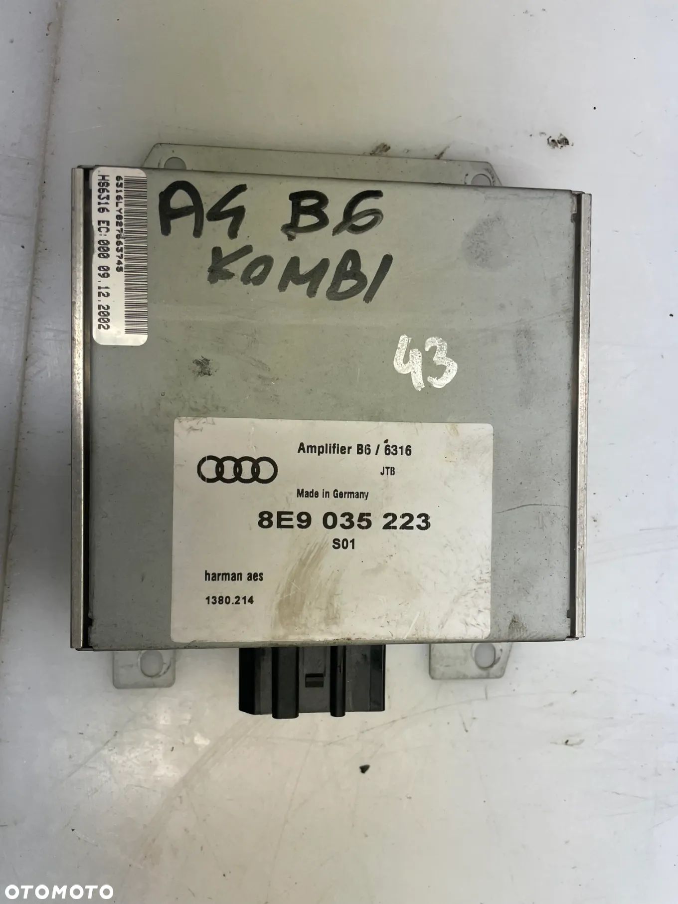 Wzmacniacz audio A4 B6 8E9035223 - 1