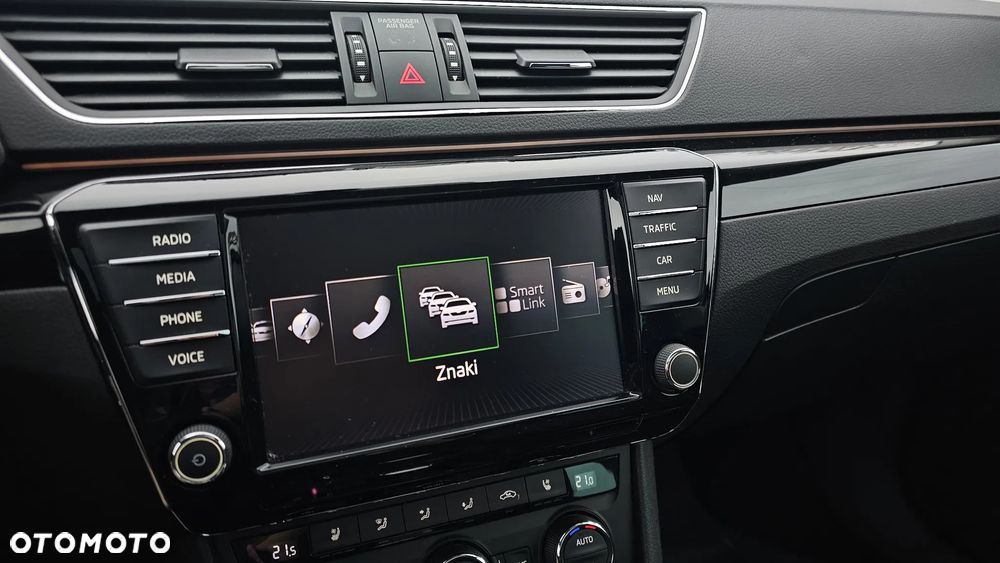 Skoda Superb 2.0 TDI L&K DSG - 20