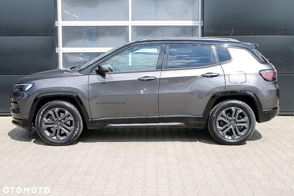 Jeep Compass - 11