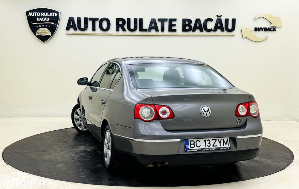 Volkswagen Passat - 7