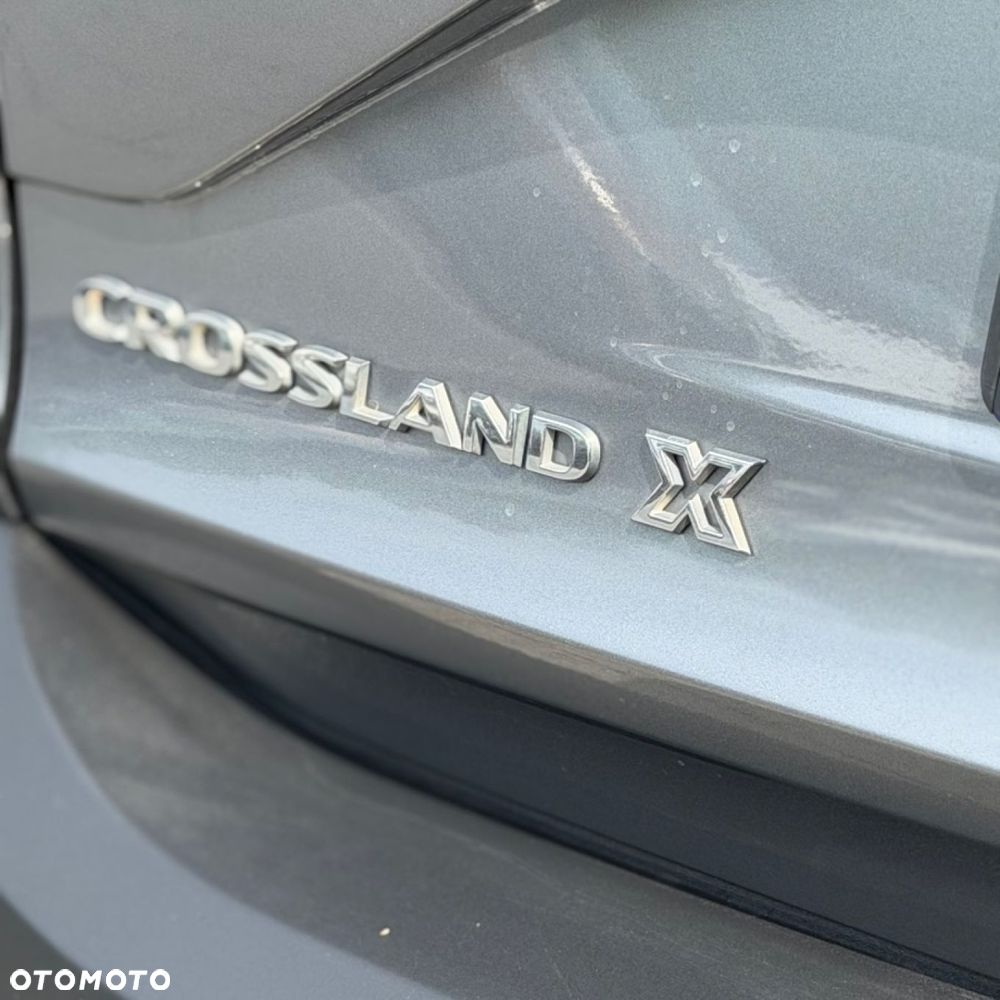 Opel Crossland X - 12