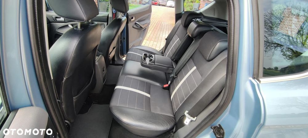 Ford Kuga 2.0 TDCi Titanium - 20