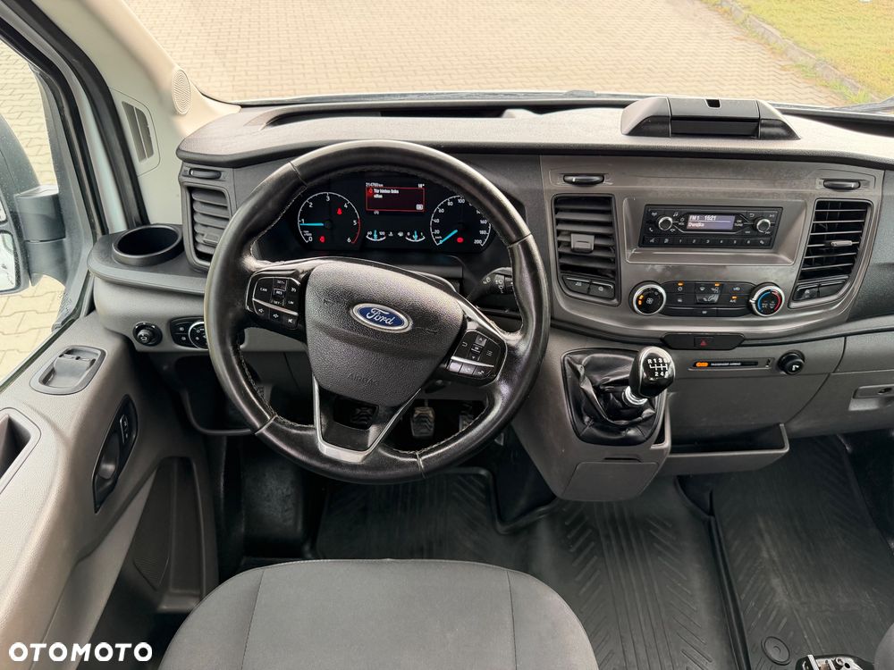 Ford Transit - 33