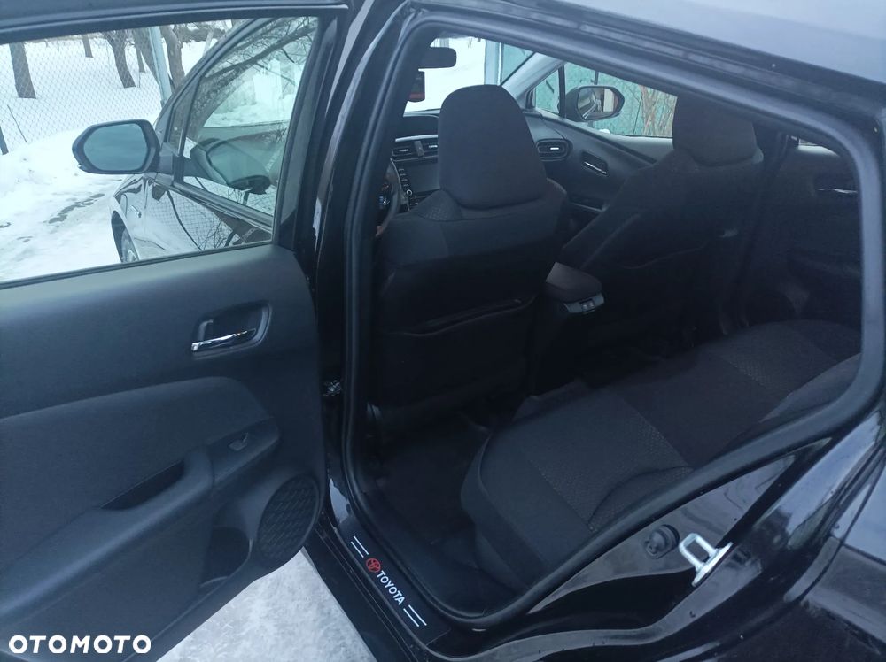 Toyota Prius Hybrid Comfort - 11