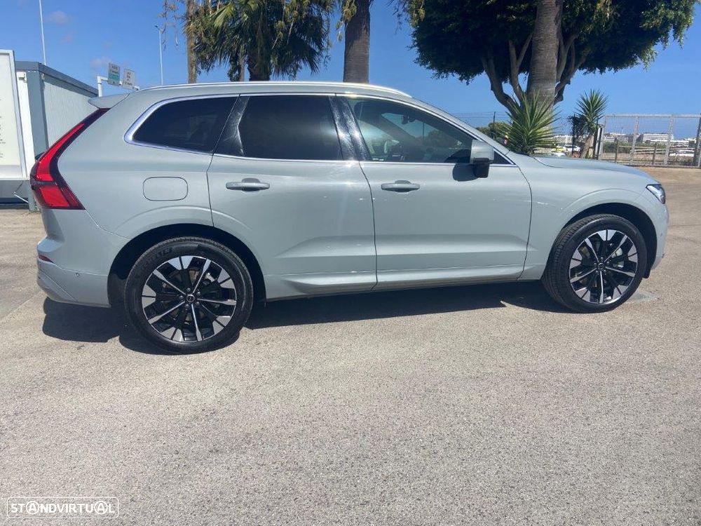 Volvo XC 60 2.0 T6 PHEV Plus Bright - 4