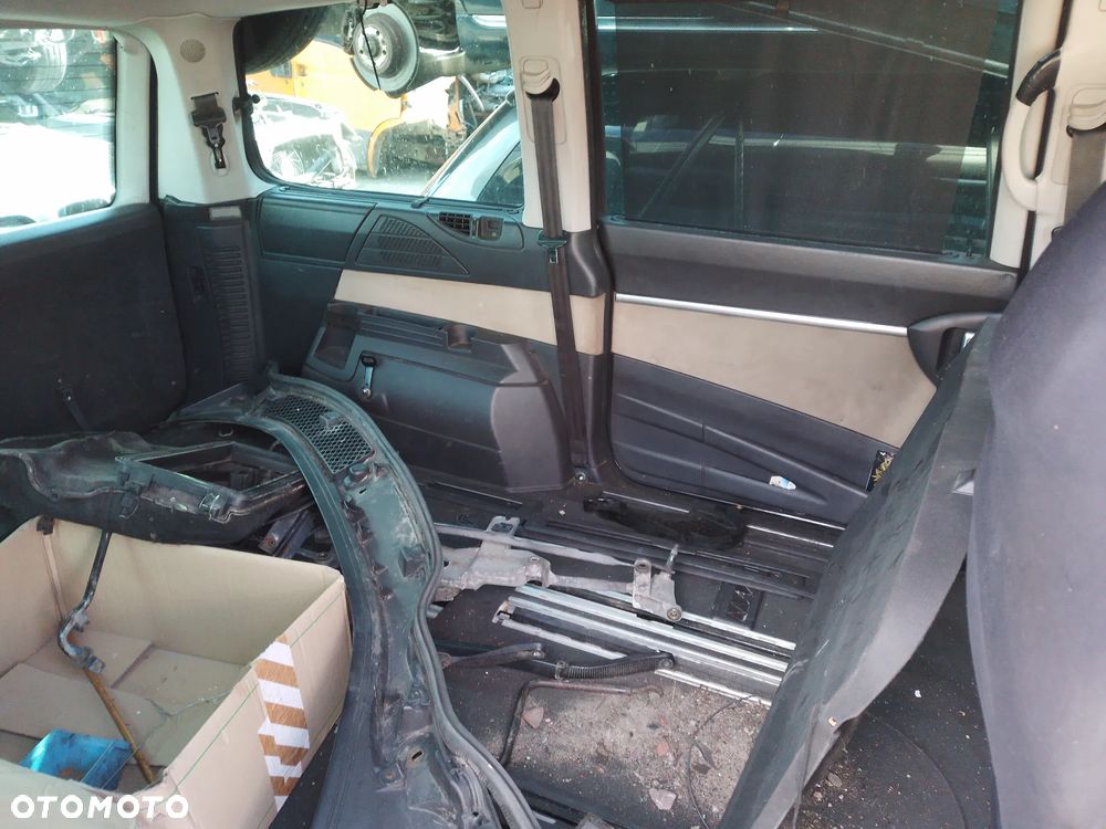 PEUGEOT 807 2.0 HDI 02-14  FOTEL PRAWY LEWY PRZÓD - 32