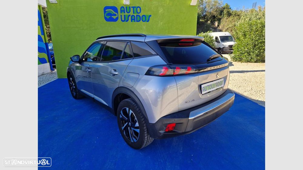 Peugeot 2008 1.2 PureTech Allure - 5