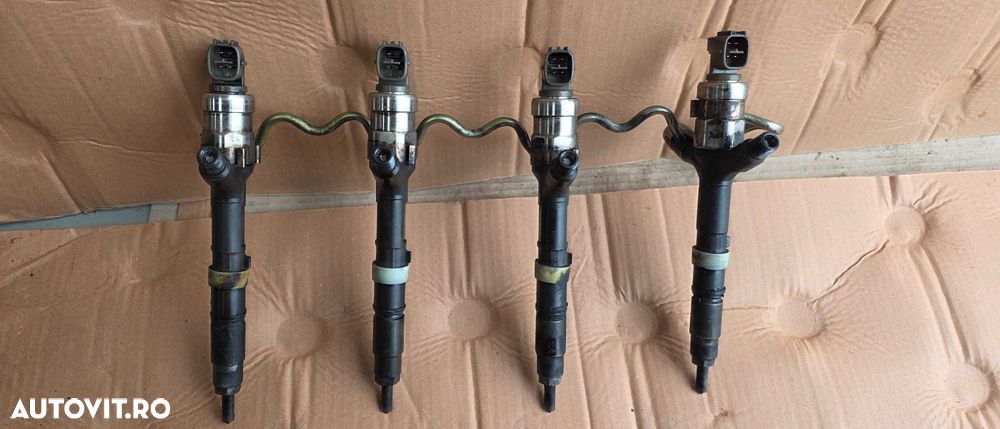 Injectoare Denso Toyota Corolla / Corolla Verso 2.0 D4D 2002 - 2006