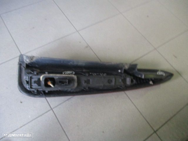 Farol Tras 2S6113N004AD FORD FUSION 2002 5P Esq Valeo - 3