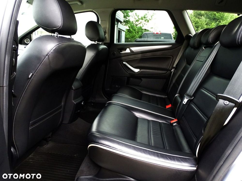 Ford Mondeo SW 2.0 TDCi Titanium MPS6 - 36