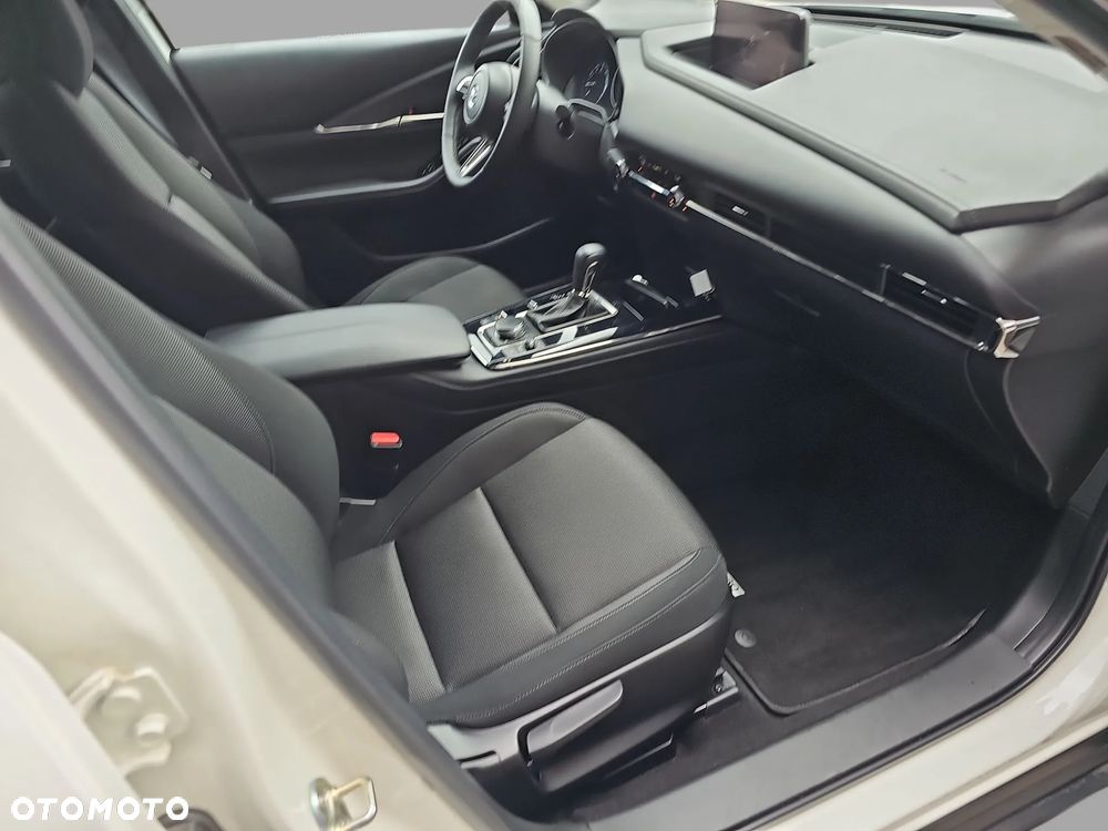 Mazda CX-30 2.0 mHEV Centre-Line 2WD - 12
