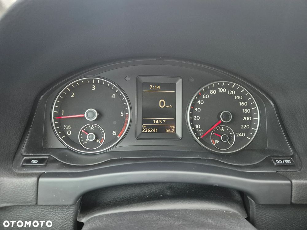 Volkswagen Golf Plus 1.6 TDI Comfortline - 13