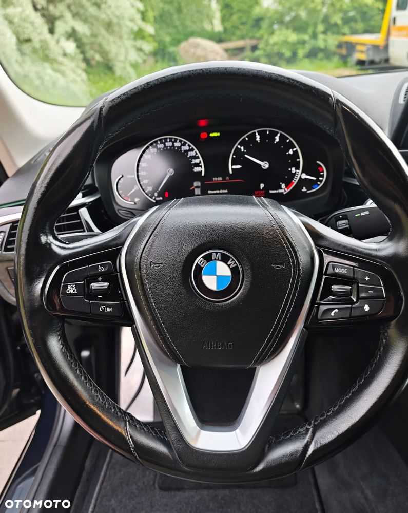 BMW Seria 5 520d Efficient Dynamics Edition Sport Line - 23