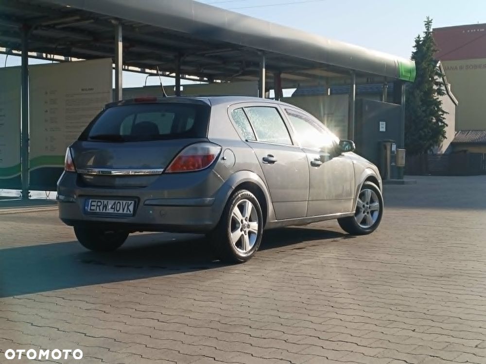 Opel Astra 1.3 CDTI Enjoy - 3