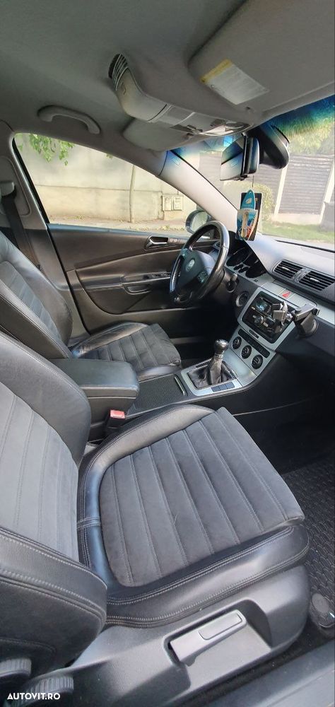 Volkswagen Passat 2.0TDI Highline DPF - 11