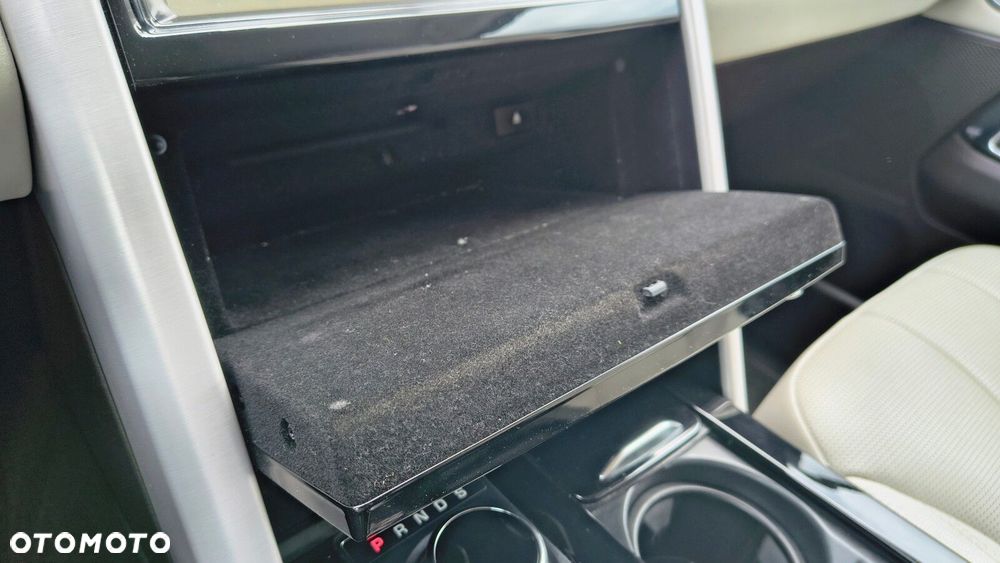 Land Rover Discovery - 35