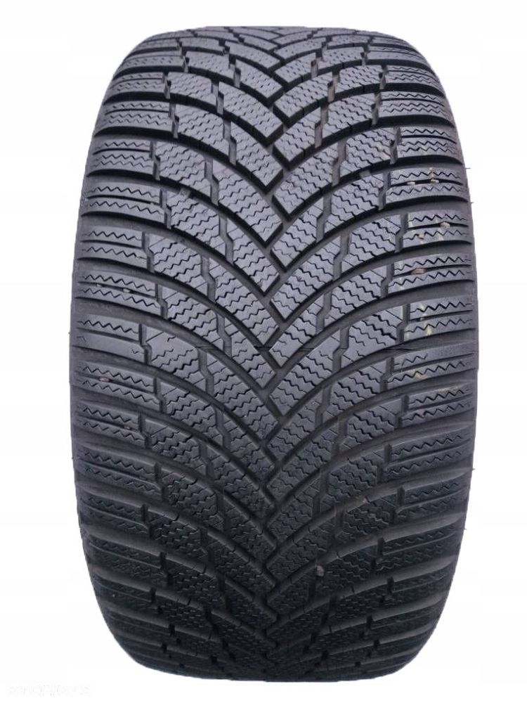 Firestone Winterhawk 4 235/35 R19 91W 2022 8mm - 1