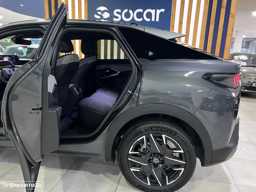 Peugeot 3008 1.2 Hybrid Allure e-DCS6 - 15