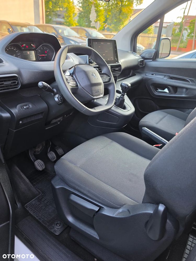 Peugeot Rifter 1.5 BlueHDI Active - 27
