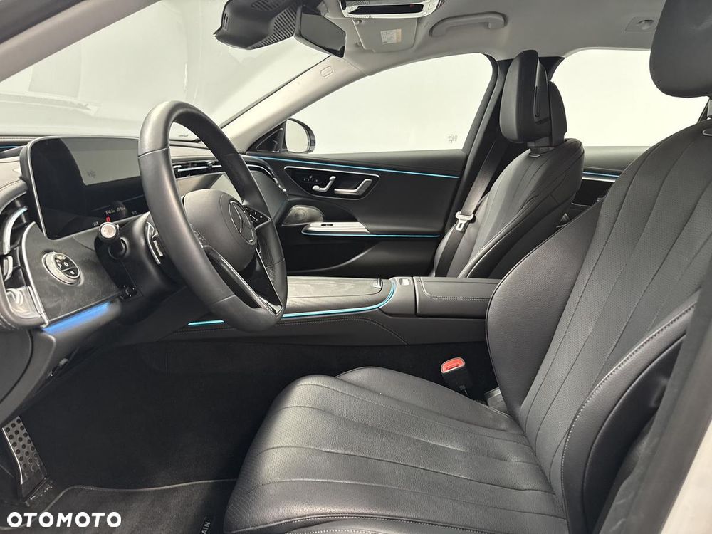 Mercedes-Benz Klasa E 300 de PHEV 4-Matic All-Terrain Avantgarde 9G-Tronic - 13