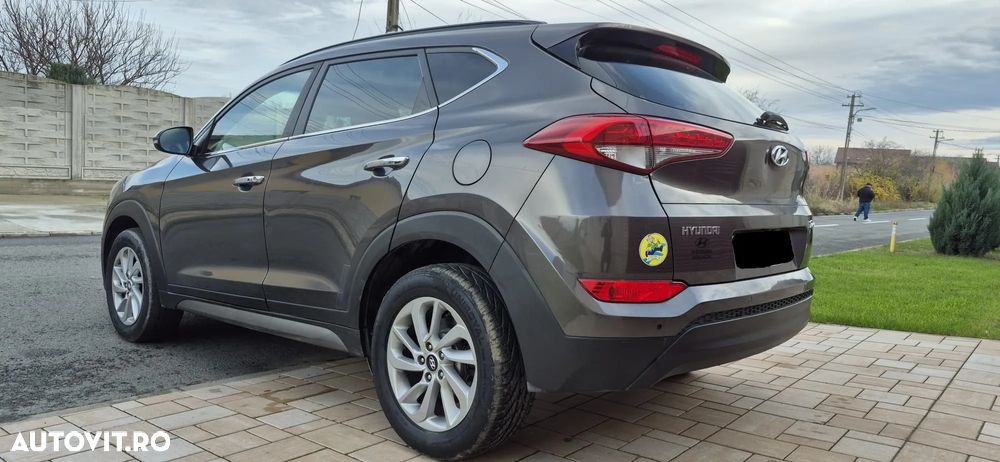Hyundai Tucson - 4