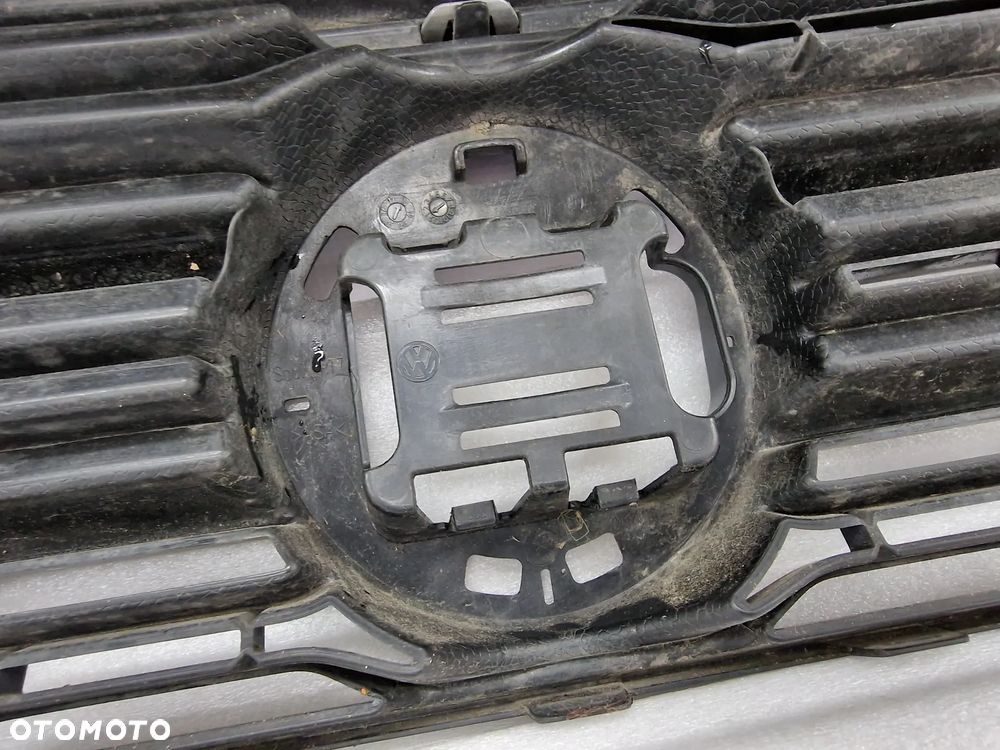 VW T-ROC 17- 2GA ATRAPA / GRILL PRZEDNI PRZÓD POD RADAR , NR 2GA853651E , NR AUKCJI GR103 - 15