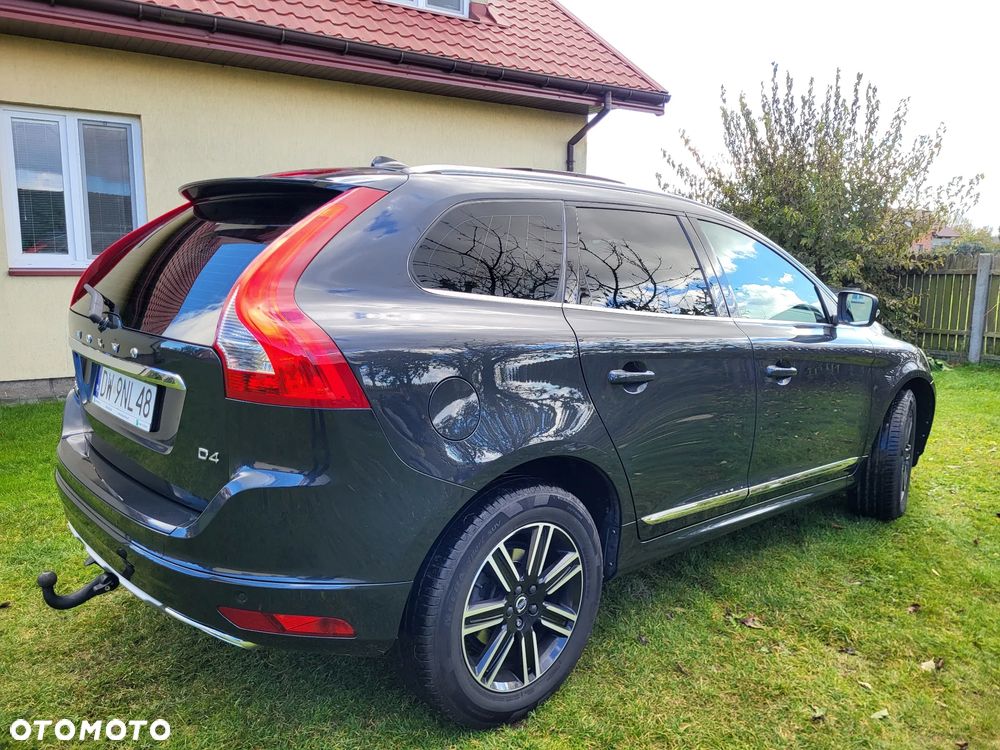 Volvo XC 60 D4 Geartronic Summum - 6