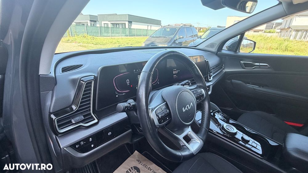 Kia Sportage 1.6 T-GDI PHEV 6AT 4x4 Business Line - 40