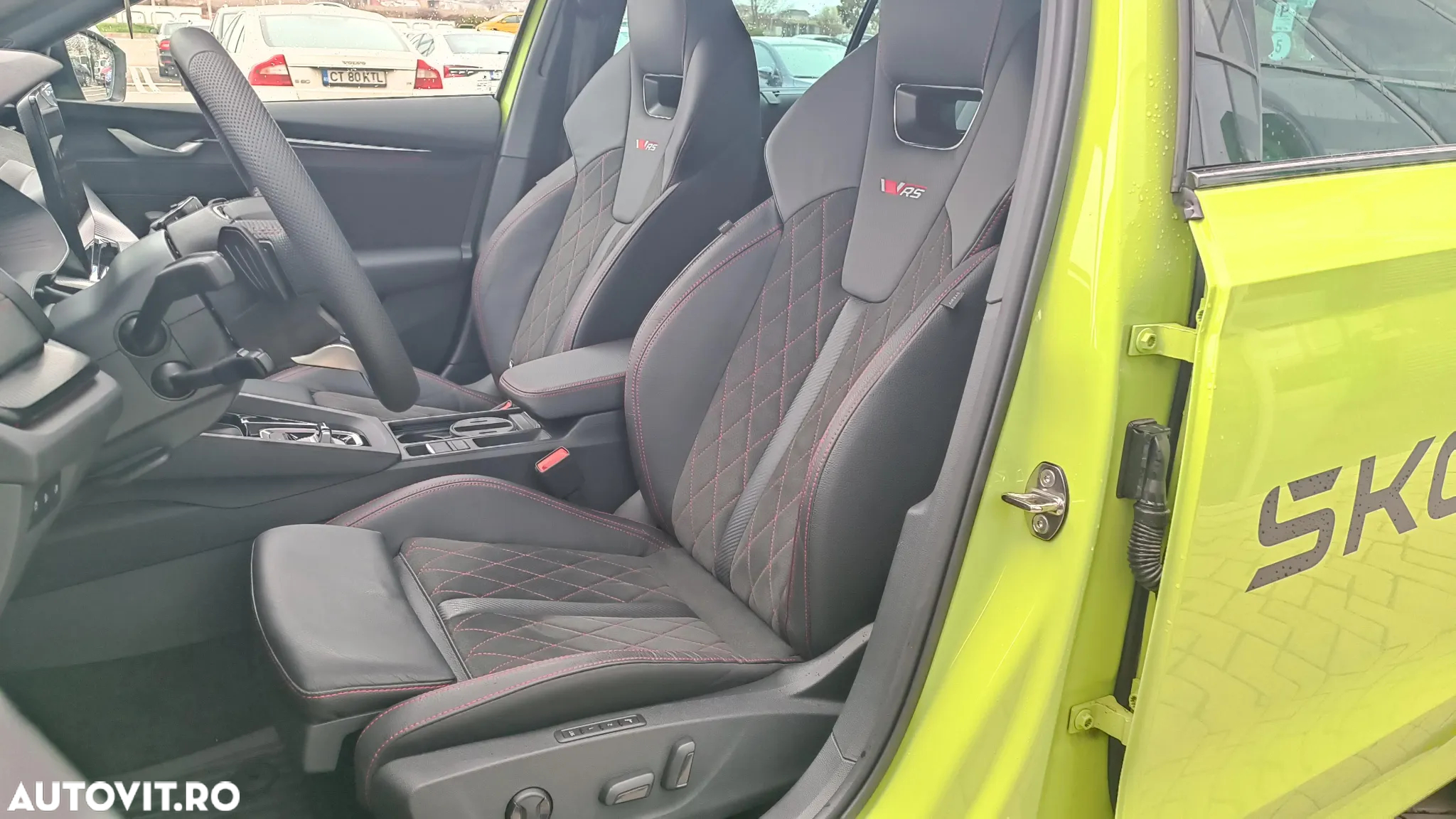 Skoda Octavia 2.0 TSI 265 CP DSG RS - 13