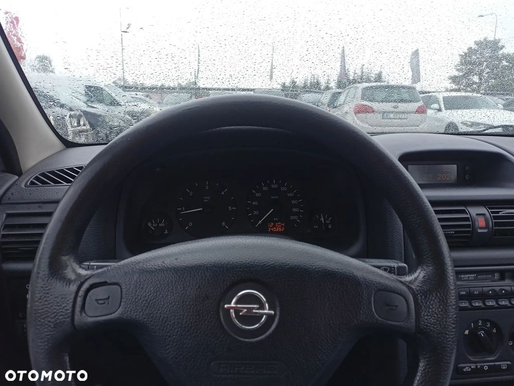 Opel Astra - 9